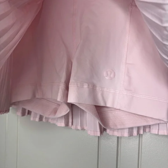 Lululemon Varsity High-Rise Pleated Tennis Skirt - Picture 8 of 15